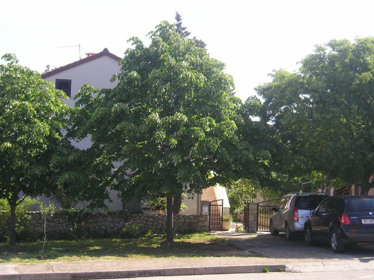 Apartments Nika Mali Losinj Exterior photo